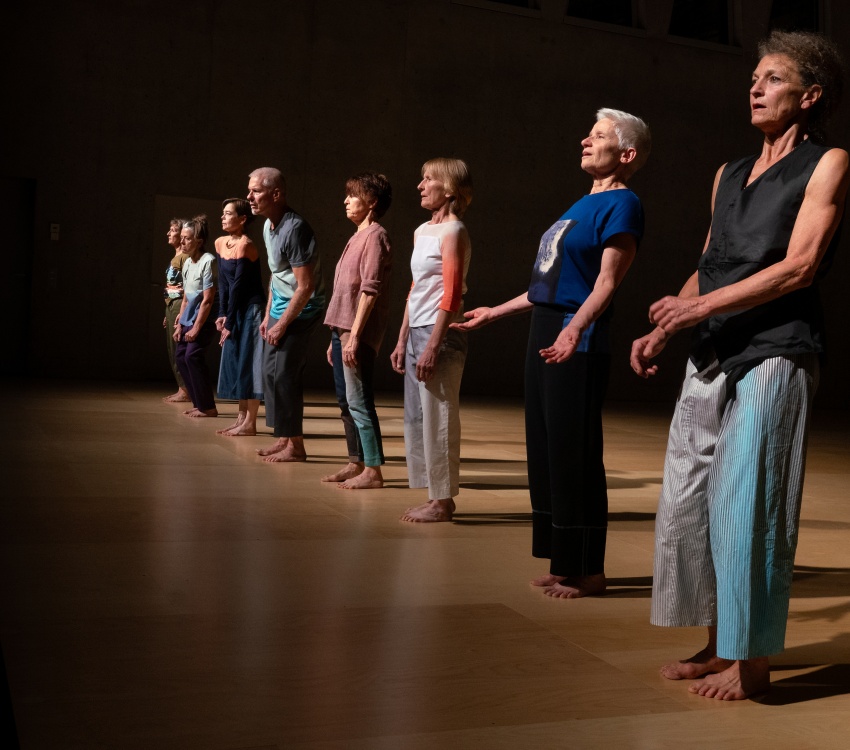 <img alt="" src="/images/f/0/8/2/f/f082f708f04be433de347443f0d26dbfc7998f95-ralfburon.jpg?title" />