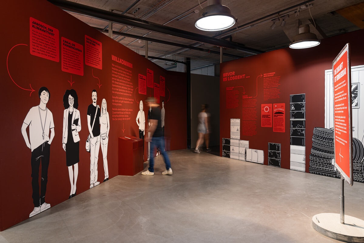 <img alt="" src="/images/e/4/1/e/7/e41e7abe89c5a117b5a551a4ff4e2a07d306cafd-klein-deka-03.jpg?name" />