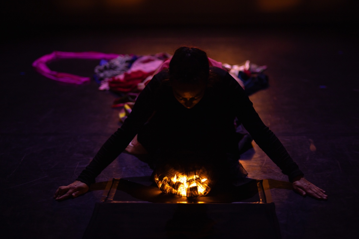 <img alt="" src="/images/2/9/0/9/d/2909d495beb159e74b702281989cd35cb3ac266f-7273silahkanphotogregory-batardon84.jpg?name" />