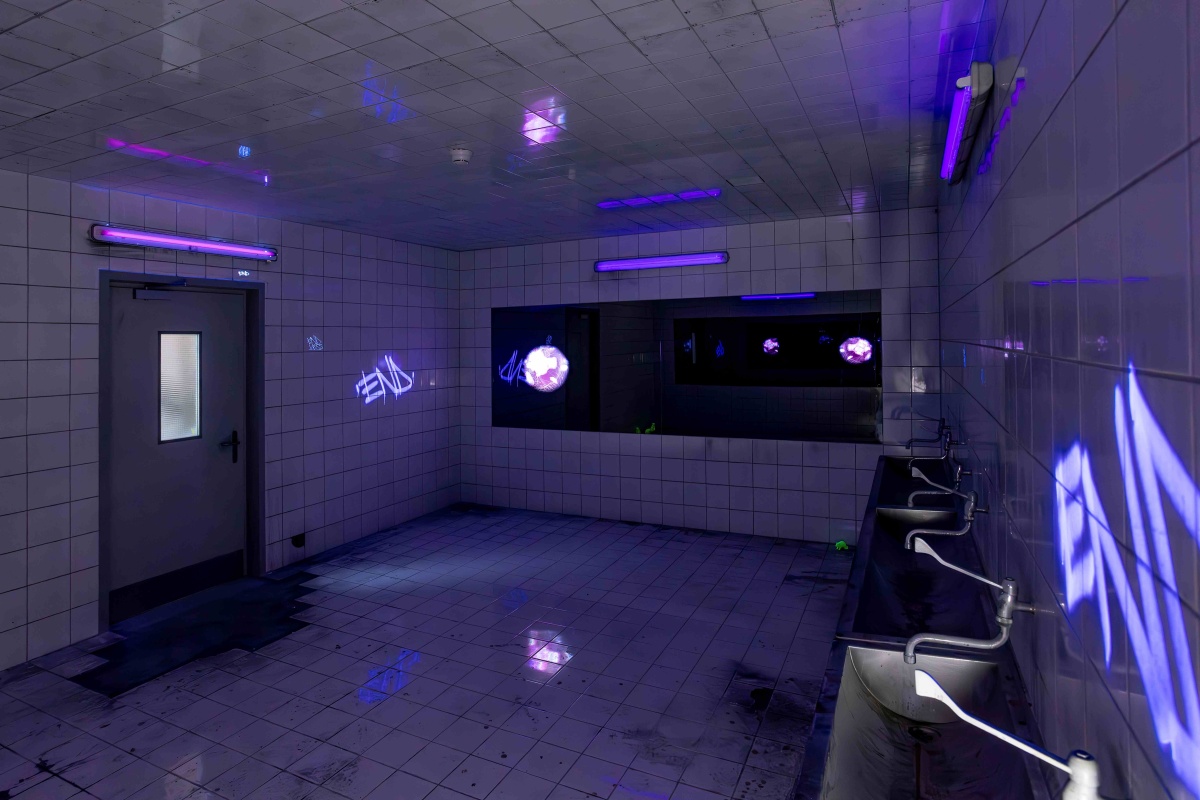 <img alt="" src="/images/c/2/c/5/5/c2c55451436a818a3234fdc3bd531327263162b0-teoa08.jpg?name" />