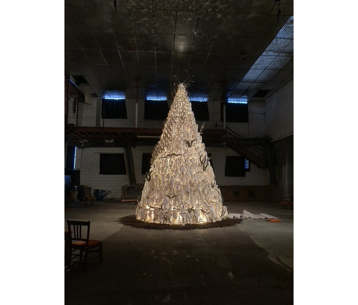 <img alt="" src="/images/a/6/0/b/4/a60b45e5128cdec35787669d4da9172b35d07962-16f4f8f3-4c74-45f1-abba-fbcd2e6333971105c.jpeg?name" />