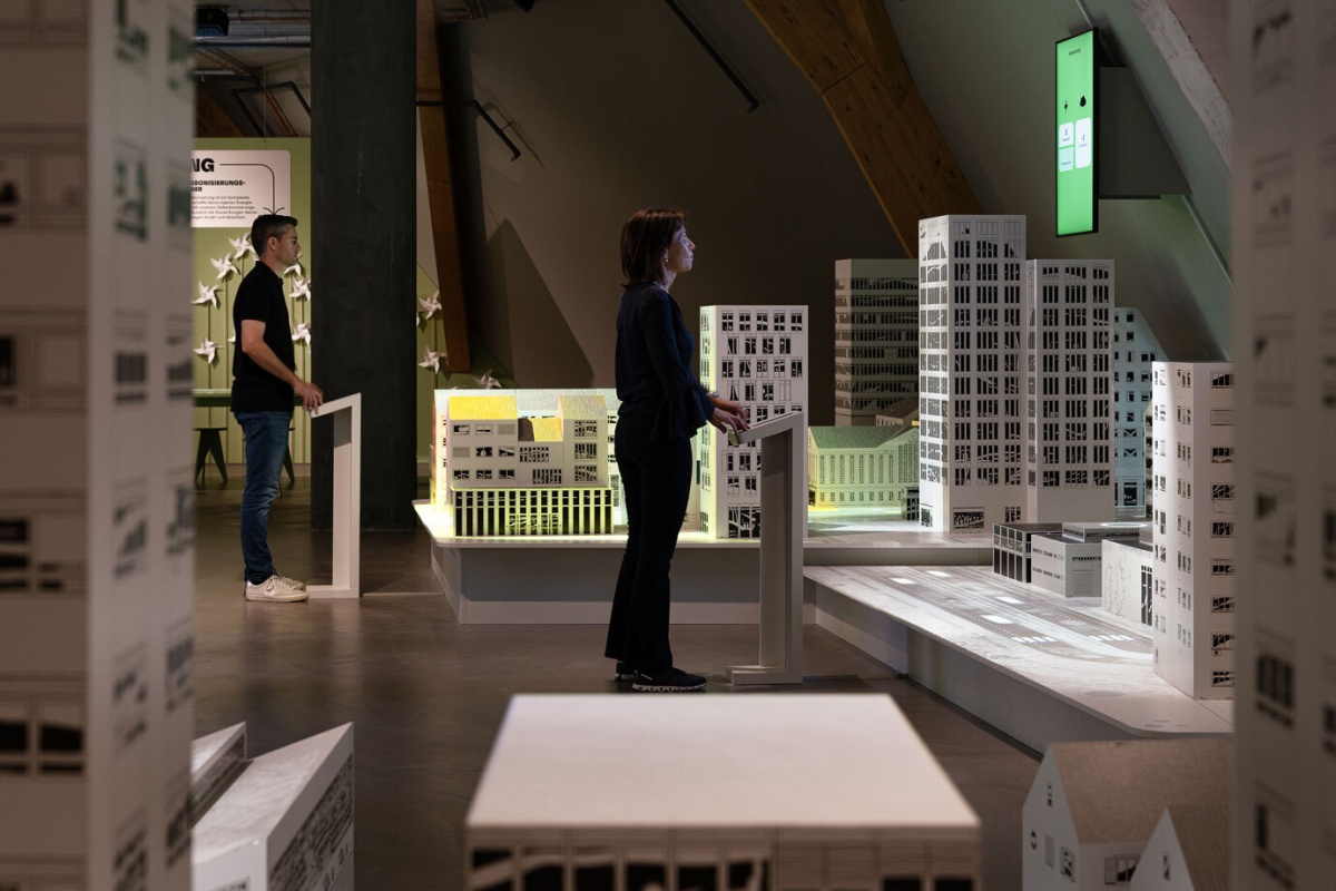 <img alt="" src="/images/b/d/f/a/1/bdfa179c19bf2644cae0f75920706eb78e337f65-klein-deka-01.jpg?name" />